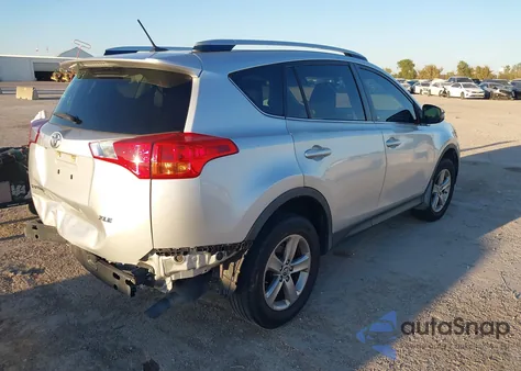 2015 Toyota Rav4 Xle из США, поврежденный, VIN JTMWFREV2FJ042383